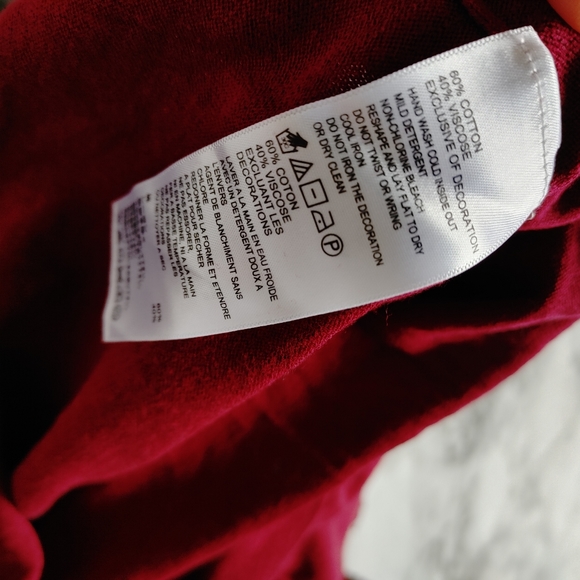 Tommy Bahama Red sweater sequin raglan sleeves xs - Picture 2 of 7